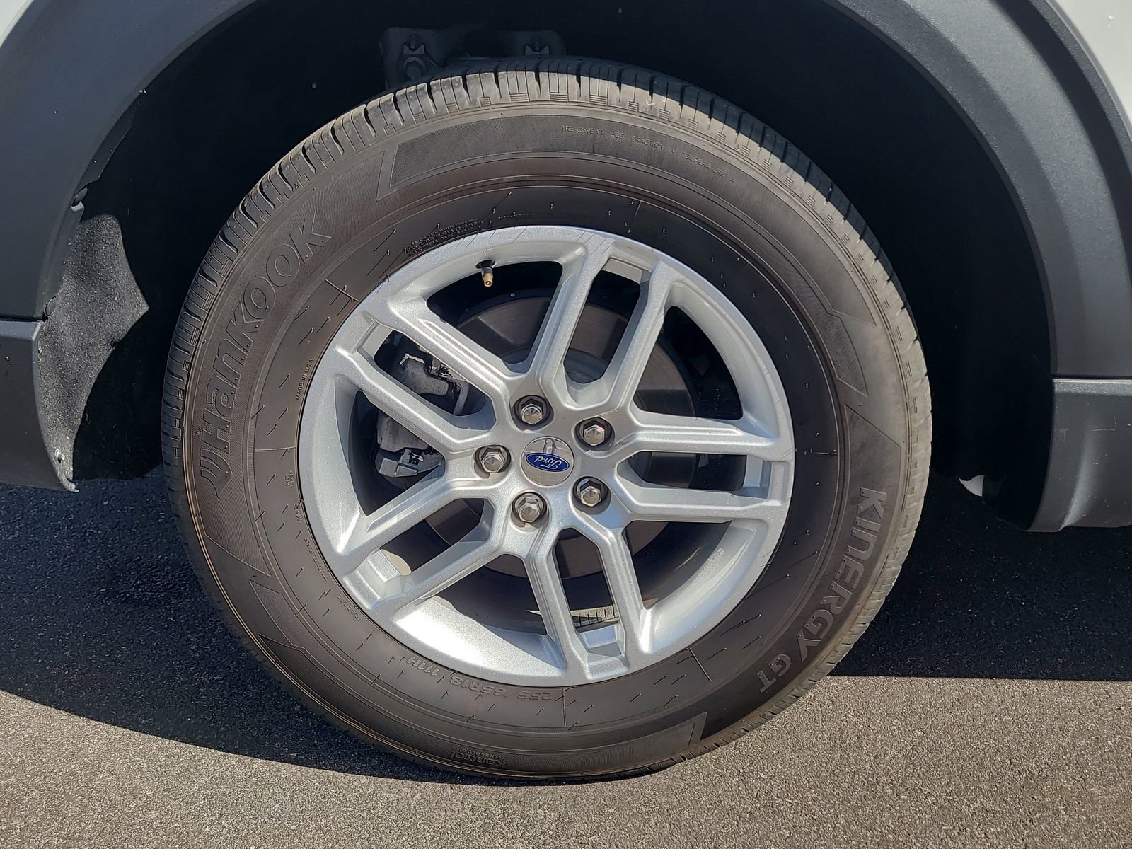 Certified 2025 Ford Explorer Active image 5