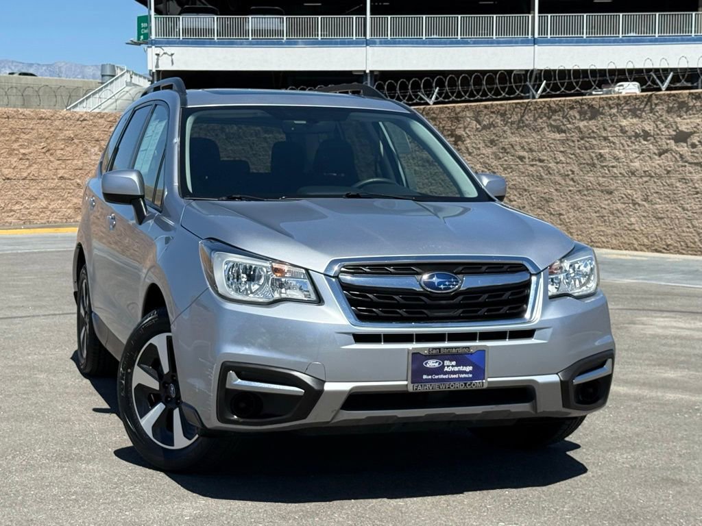 Used 2017 Subaru Forester 2.5i Premium w/ Popular Package #2A AWD/4WD image 3