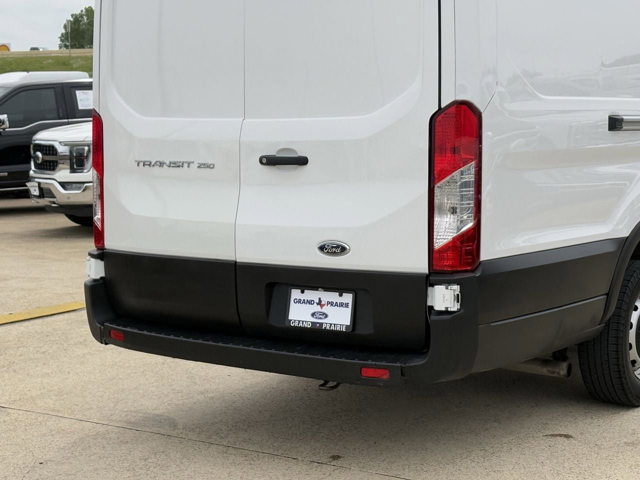 Certified 2023 Ford Transit 250 148 High Roof Extended RWD image 8