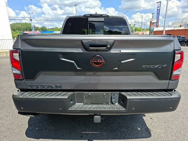 Used 2024 Nissan Titan PRO-4X w/ Pro-4x Convenience Package AWD/4WD image 4