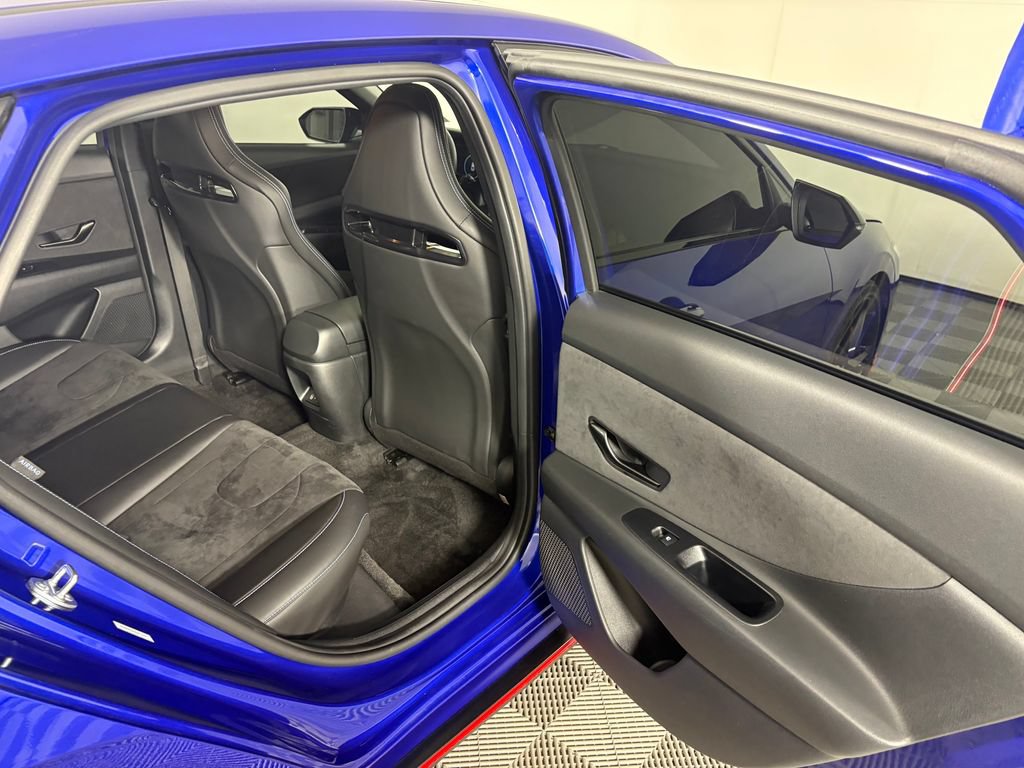 Used 2025 Hyundai Elantra N FWD image 31