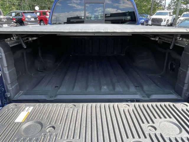 Used 2022 Nissan Frontier SV AWD/4WD image 22