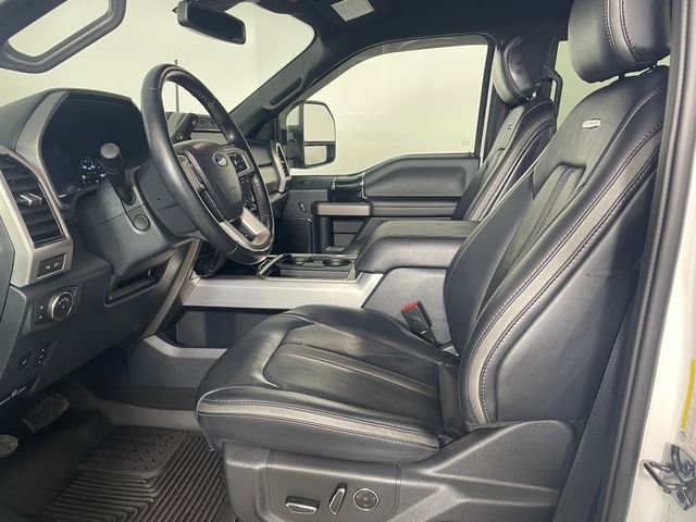 Certified 2022 Ford F350 Platinum w/ FX4 Off-Road Package AWD/4WD image 2