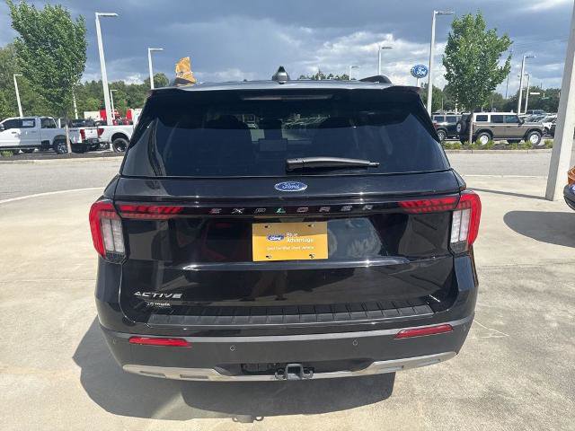Certified 2026 Ford Explorer Active w/ Active Comfort Package RWD image 5