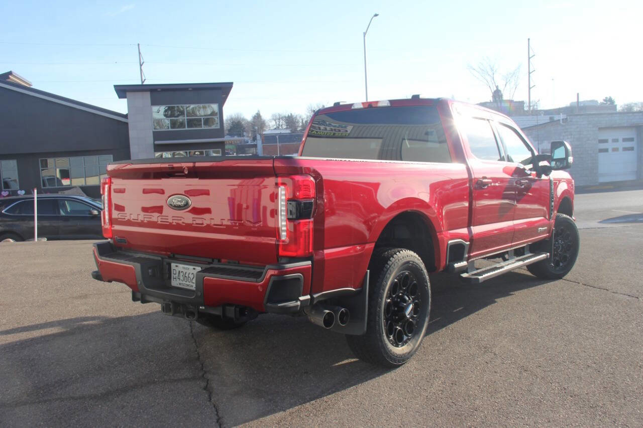Certified 2025 Ford F350 XLT w/ Black Appearance Package image 4