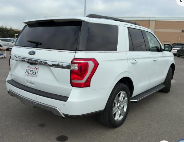 Certified 2019 Ford Expedition XLT w/ Equipment Group 202A image 4