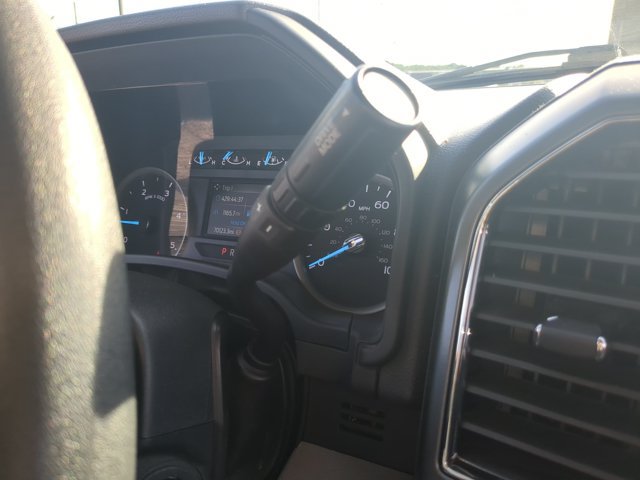 Certified 2022 Ford F250 XLT w/ XLT Premium Package AWD/4WD image 27
