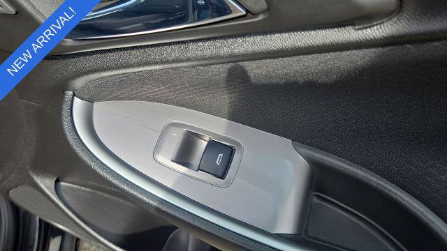 Used 2025 Chevrolet Malibu LT FWD image 23