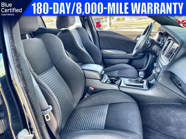Used 2022 Dodge Charger R/T w/ Blacktop Package RWD image 32