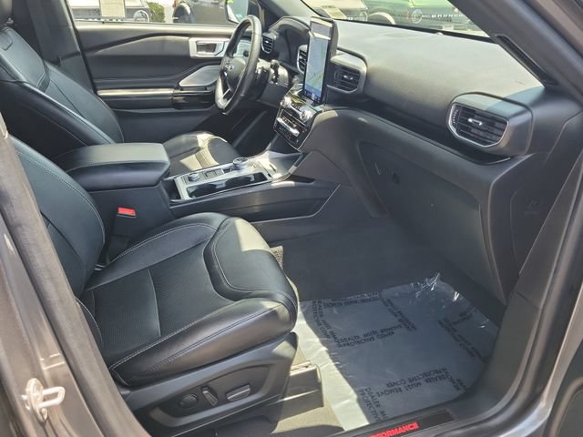 Certified 2022 Ford Explorer ST w/ Equipment Group 401A AWD/4WD image 16