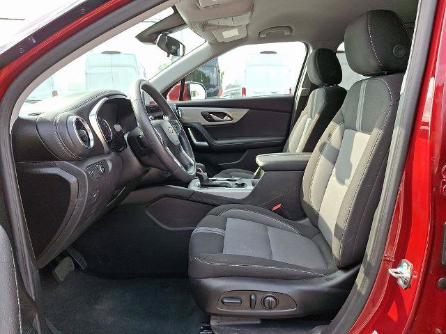Used 2025 Chevrolet Blazer LT AWD/4WD image 13