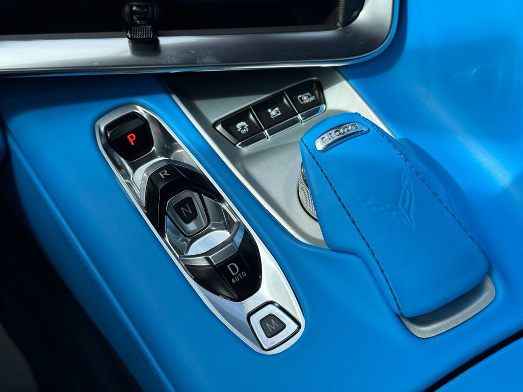 Used 2021 Chevrolet Corvette Stingray Premium Conv w/ Z51 Performance Package image 16