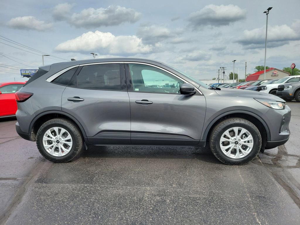 Certified 2023 Ford Escape Active w/ Tech Pack #2 AWD/4WD image 6