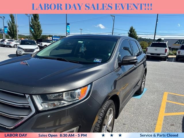 Certified 2017 Ford Edge Titanium w/ Equipment Group 301A AWD/4WD image 12