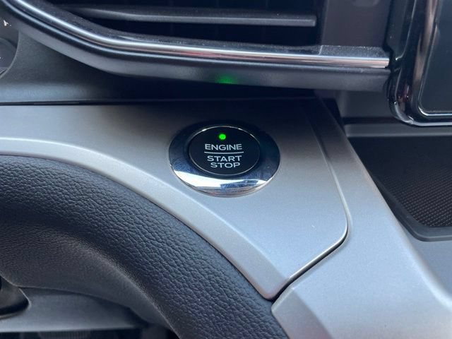 Certified 2020 Ford Explorer XLT w/ Equipment Group 202A AWD/4WD image 25