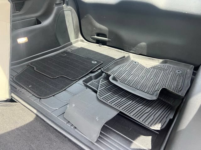 Certified 2023 Ford Edge Titanium w/ Equipment Group 301A AWD/4WD image 23