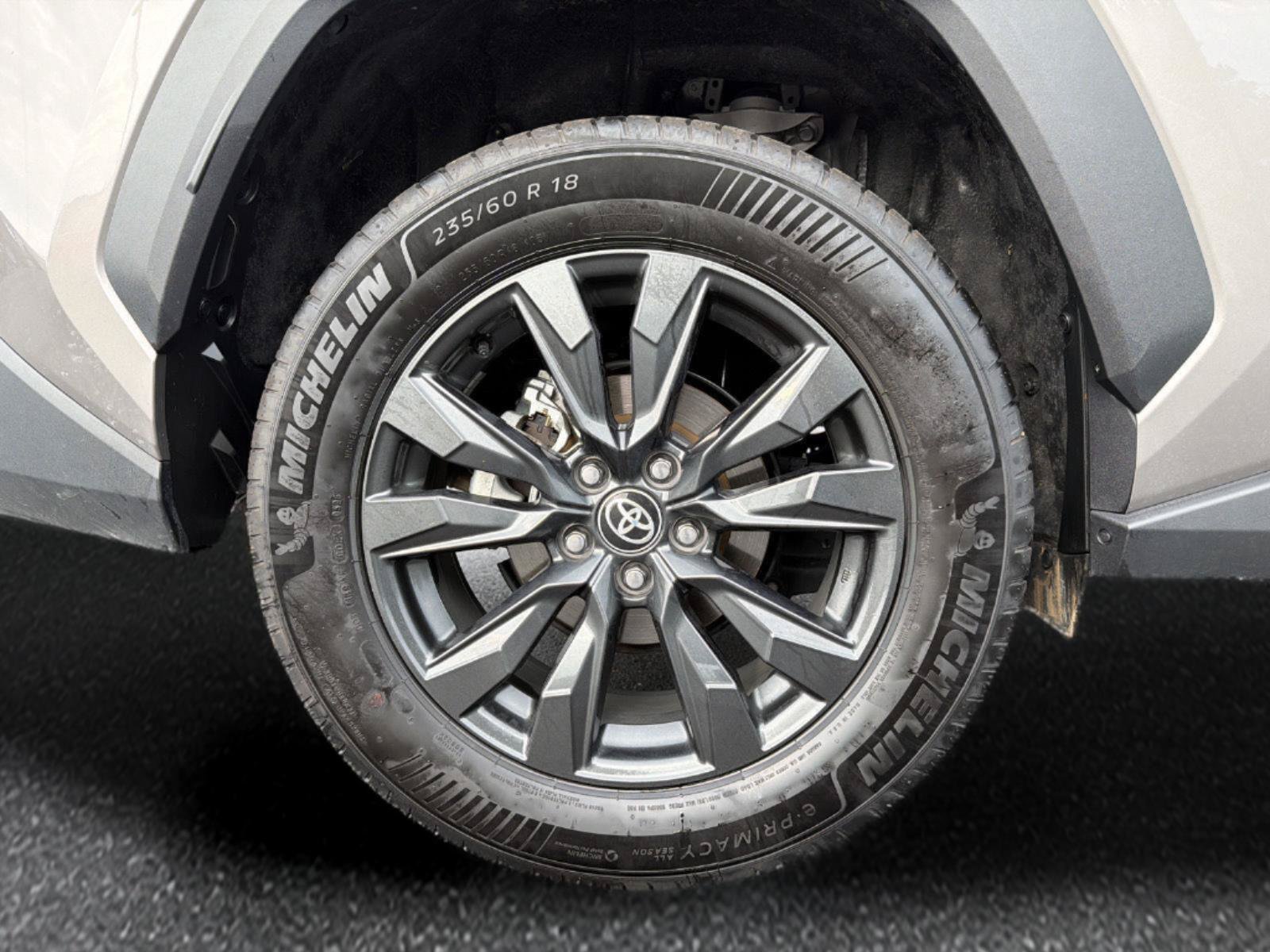 Used 2026 Toyota RAV4 XLE Premium FWD image 10
