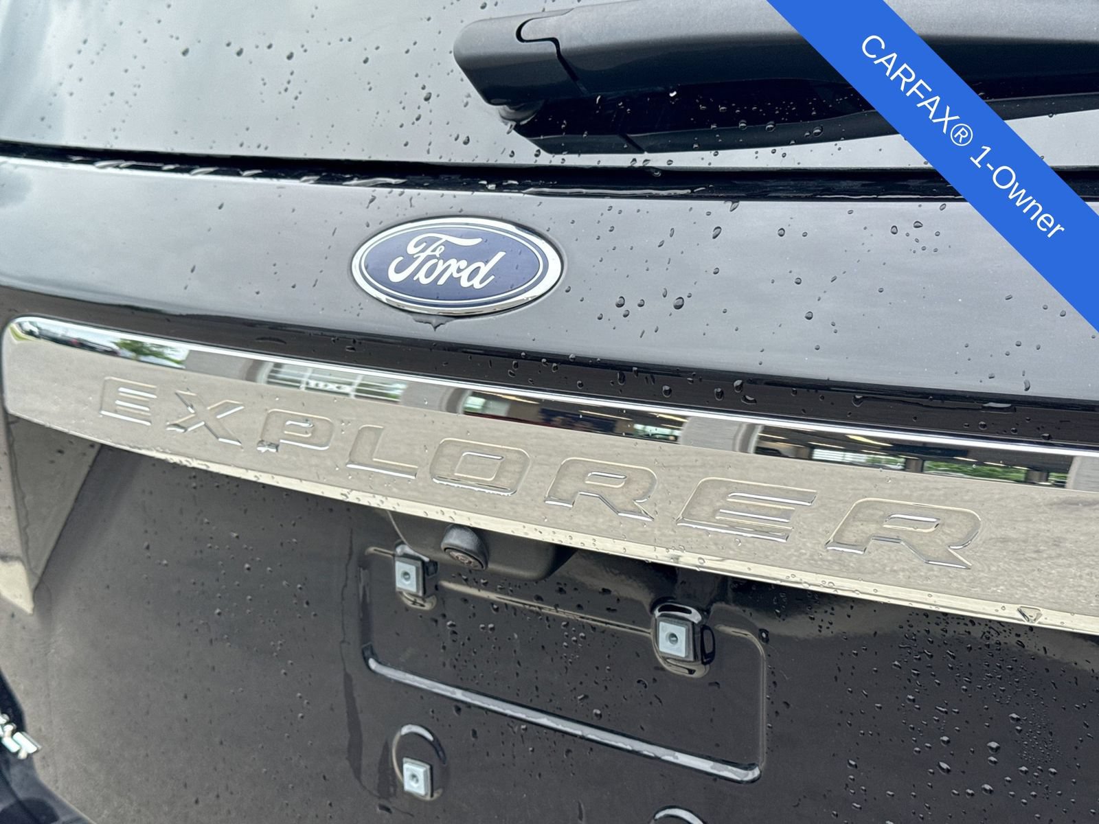 Certified 2023 Ford Explorer XLT w/ Equipment Group 202A AWD/4WD image 15