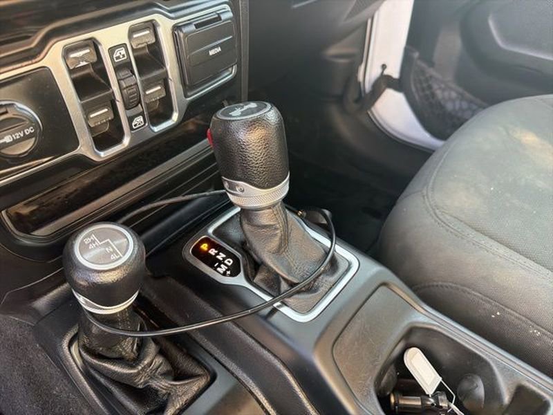 Used 2021 Jeep Wrangler Unlimited Sport AWD/4WD image 9