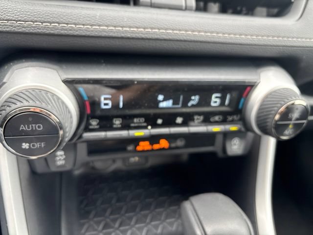 Used 2025 Toyota RAV4 XLE FWD image 20