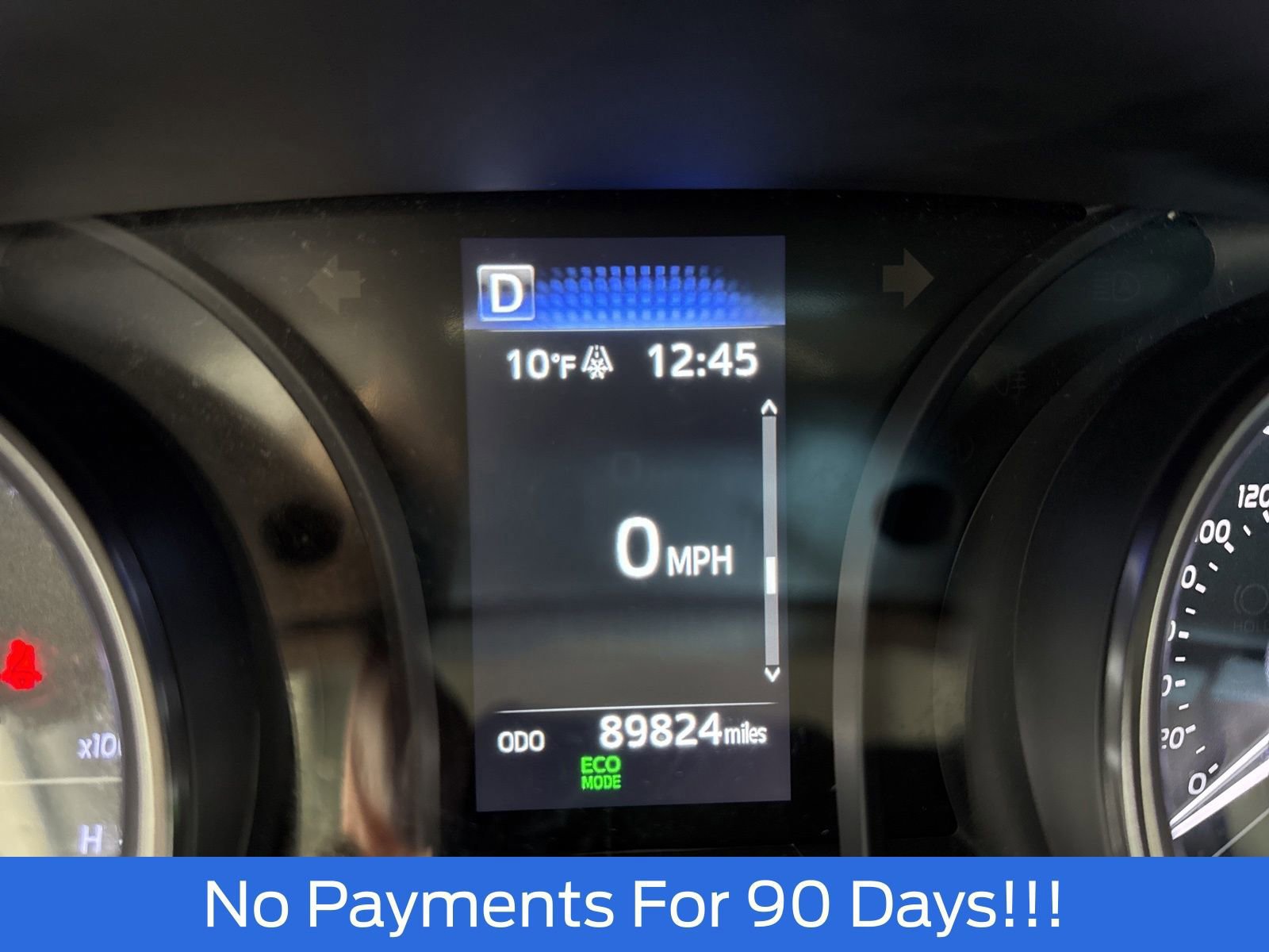 Used 2023 Toyota Camry SE image 8