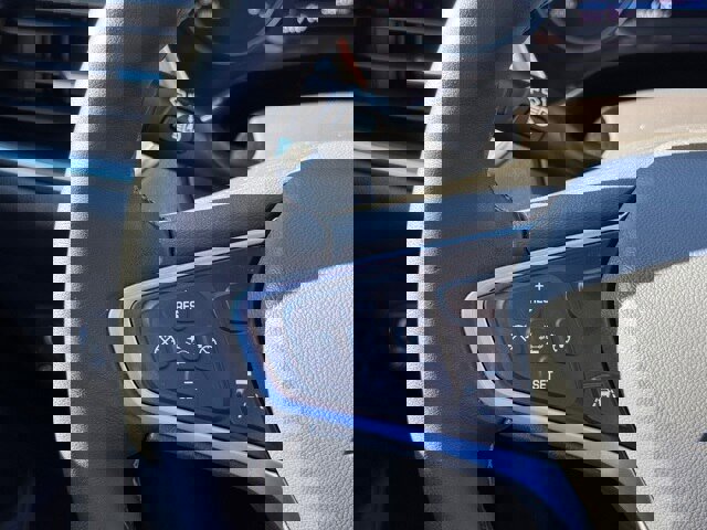 Used 2023 Chevrolet Equinox LT w/ Driver Convenience Package image 29