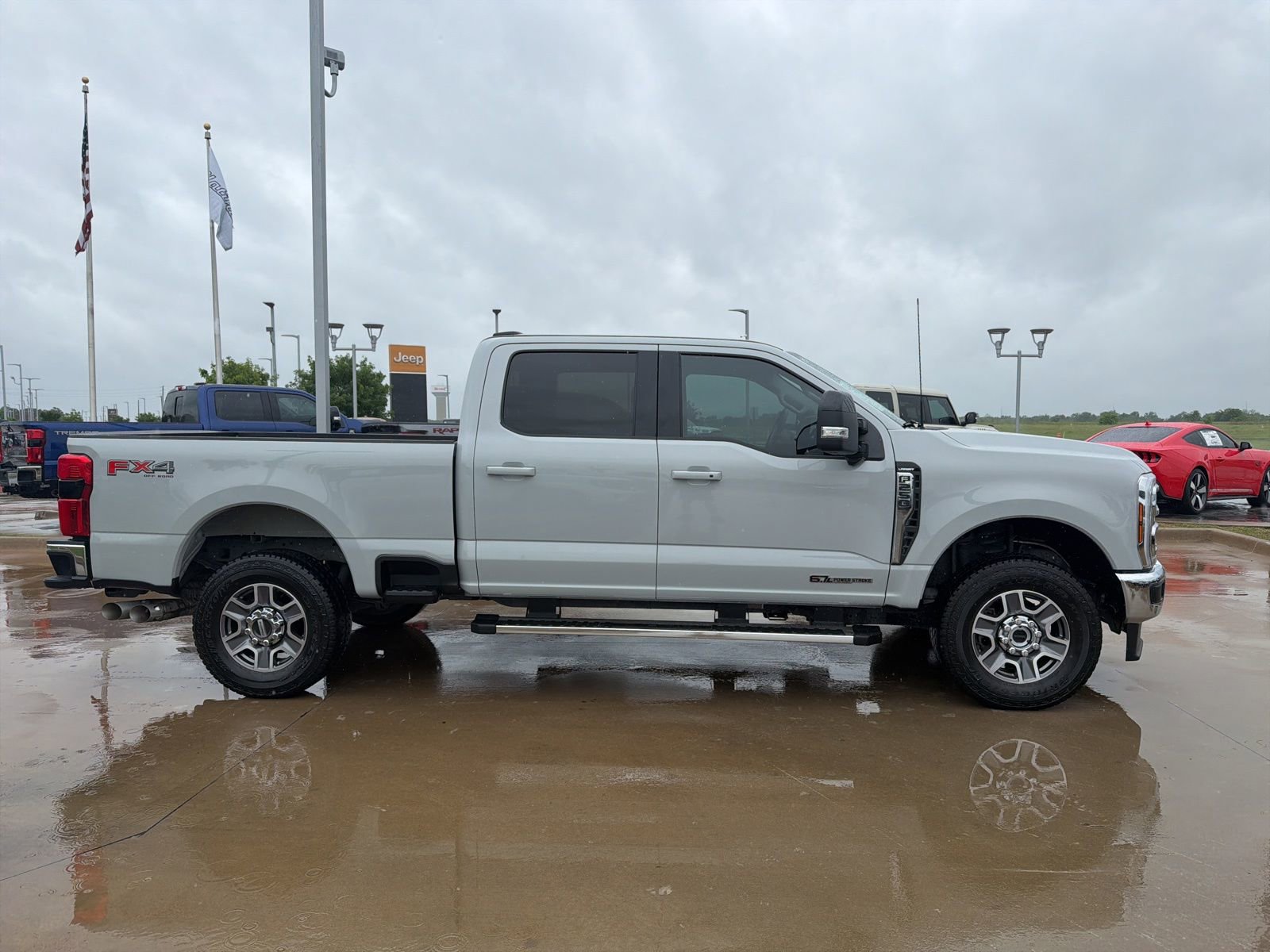 Certified 2025 Ford F250 Lariat w/ FX4 Off-Road Package image 6