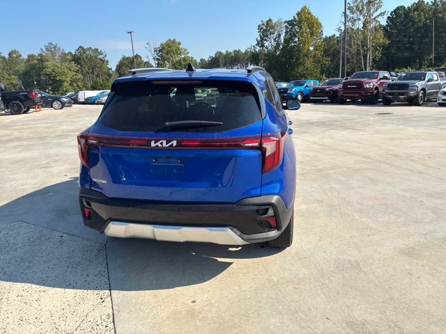 Used 2024 Kia Seltos S FWD image 23