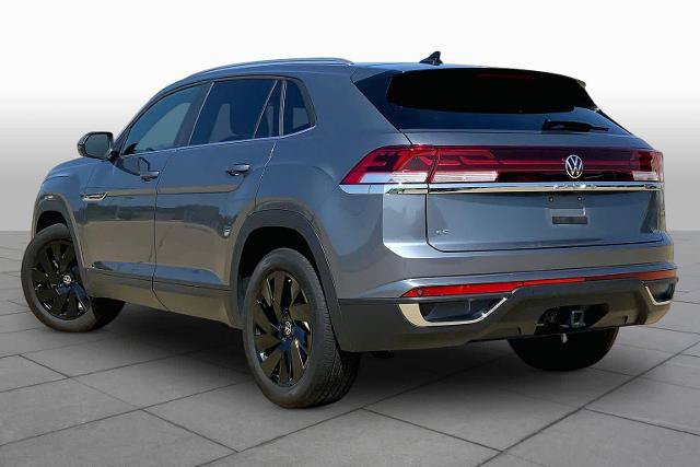 Used 2025 Volkswagen Atlas Cross Sport SE FWD image 12