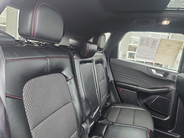 Certified 2023 Ford Escape ST-Line Select w/ Tech Pack #2 image 29