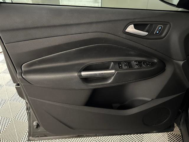 Certified 2017 Ford Escape SE w/ Equipment Group 201A image 15