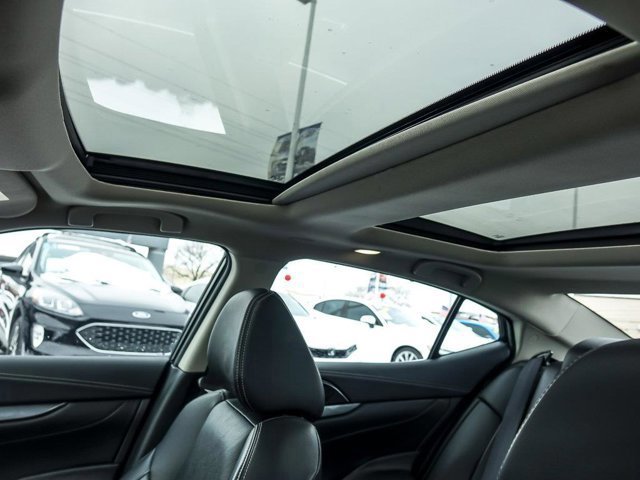 Used 2023 Nissan Maxima SL image 15