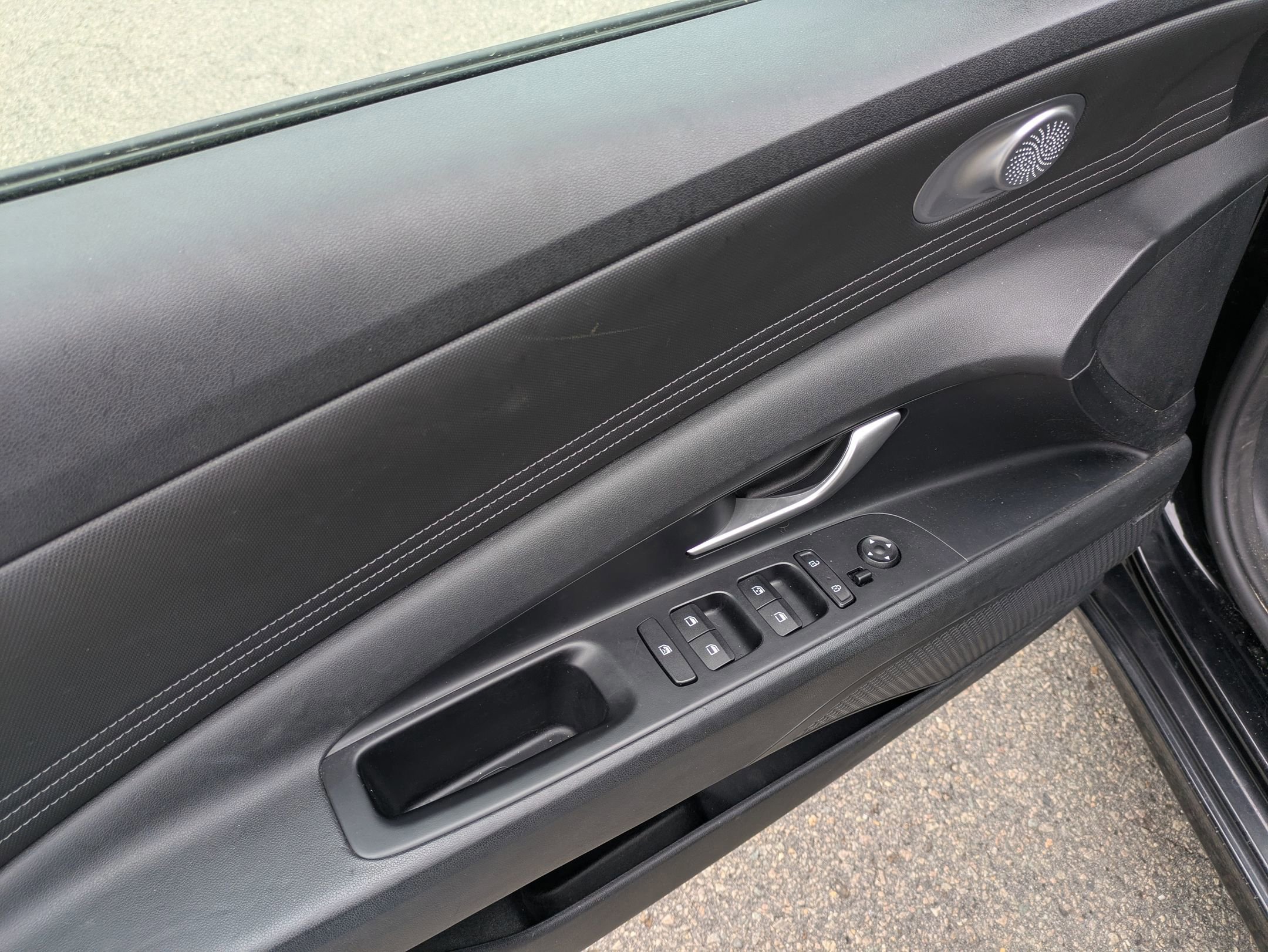 Used 2021 Hyundai Elantra SEL w/ Convenience + Premium Package image 13