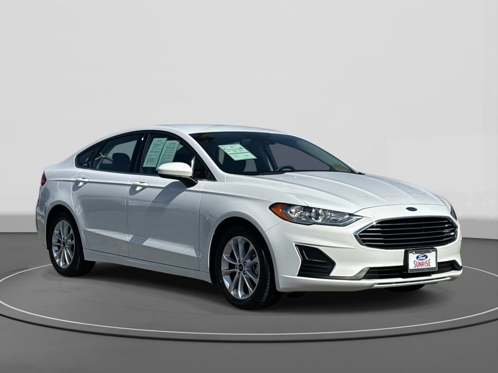 Certified 2019 Ford Fusion SE image 5