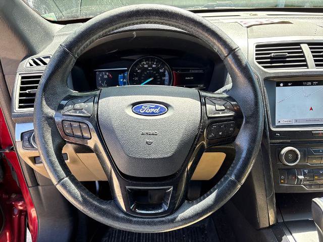 Certified 2017 Ford Explorer XLT w/ Equipment Group 202A FWD image 17