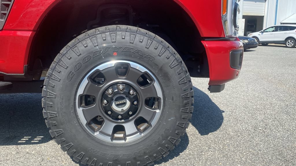 Certified 2023 Ford F250 Lariat w/ Lariat Ultimate Package AWD/4WD image 10