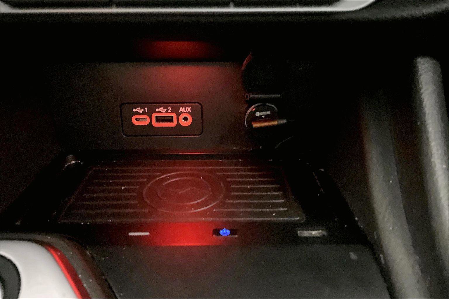 Used 2023 Nissan Sentra SV w/ All-Weather Package image 31