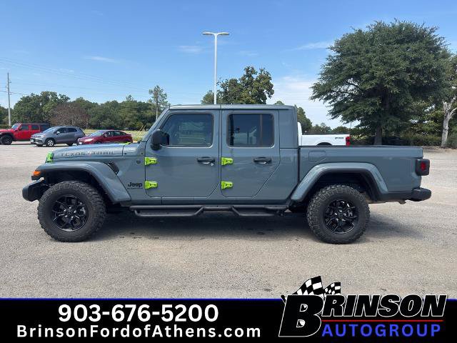 Used 2025 Jeep Gladiator Sport AWD/4WD image 8