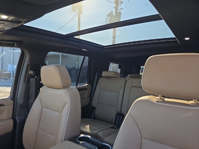 Used 2021 Chevrolet Tahoe Premier AWD/4WD image 22