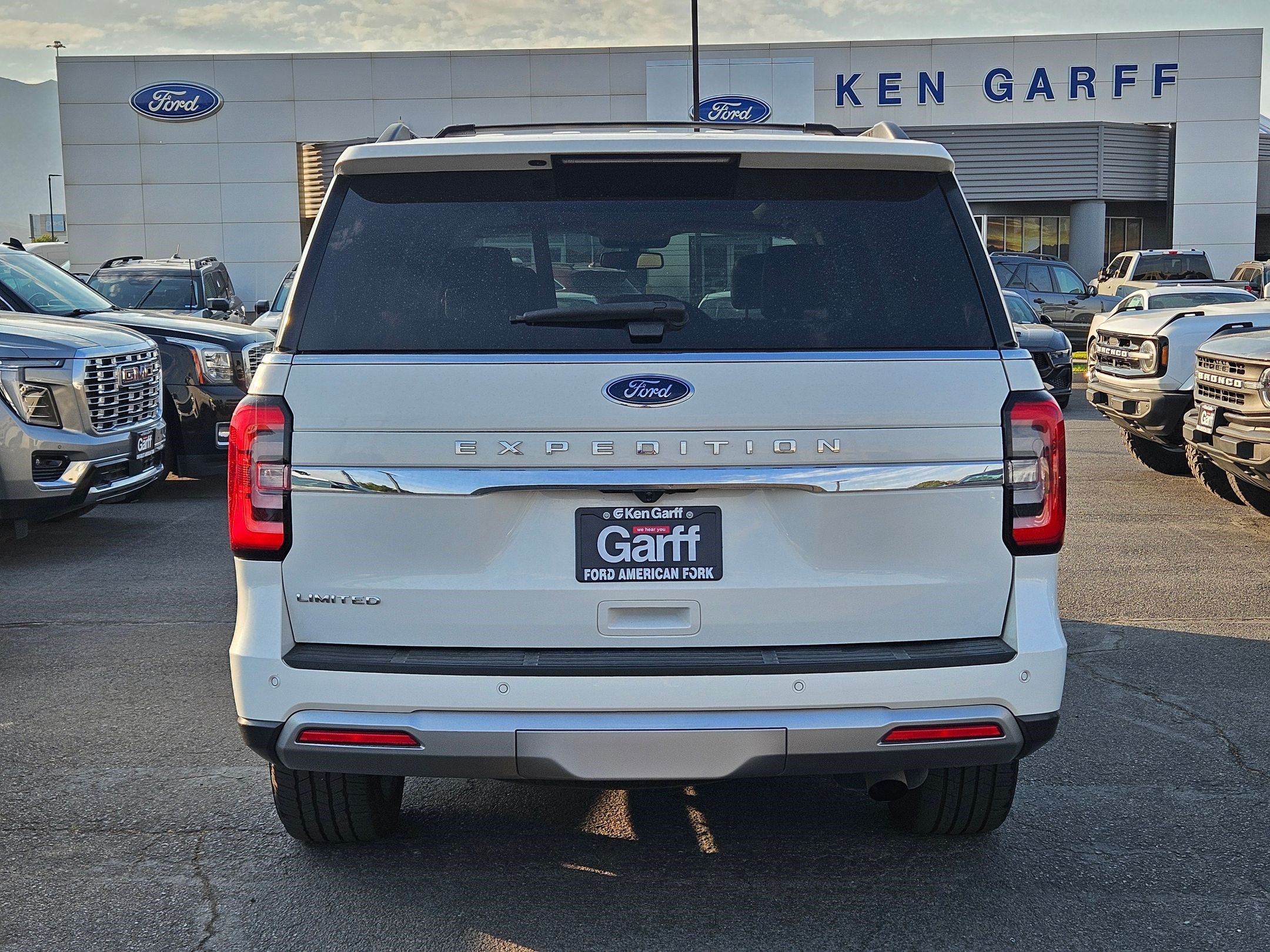 Certified 2023 Ford Expedition Limited AWD/4WD image 7