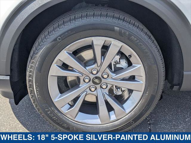 Certified 2023 Ford Explorer XLT w/ Equipment Group 202A AWD/4WD image 9
