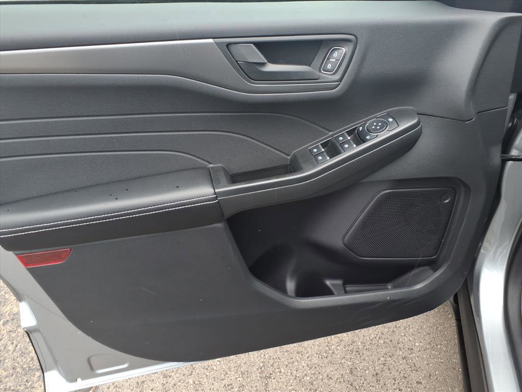 Certified 2024 Ford Escape Active image 11