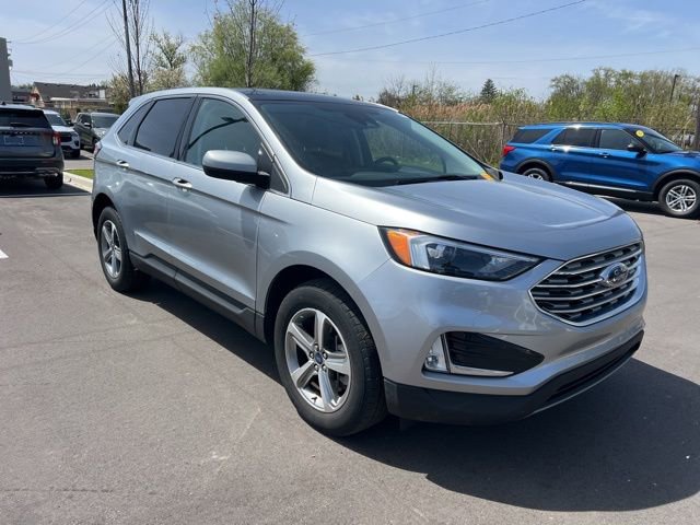 Certified 2022 Ford Edge SEL w/ Convenience Package AWD/4WD image 3