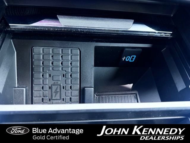 Certified 2024 Ford F350 Platinum w/ FX4 Off-Road Package AWD/4WD image 24