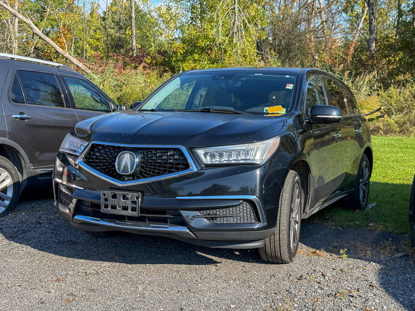Used 2019 Acura MDX w/ Technology Package AWD/4WD image 3