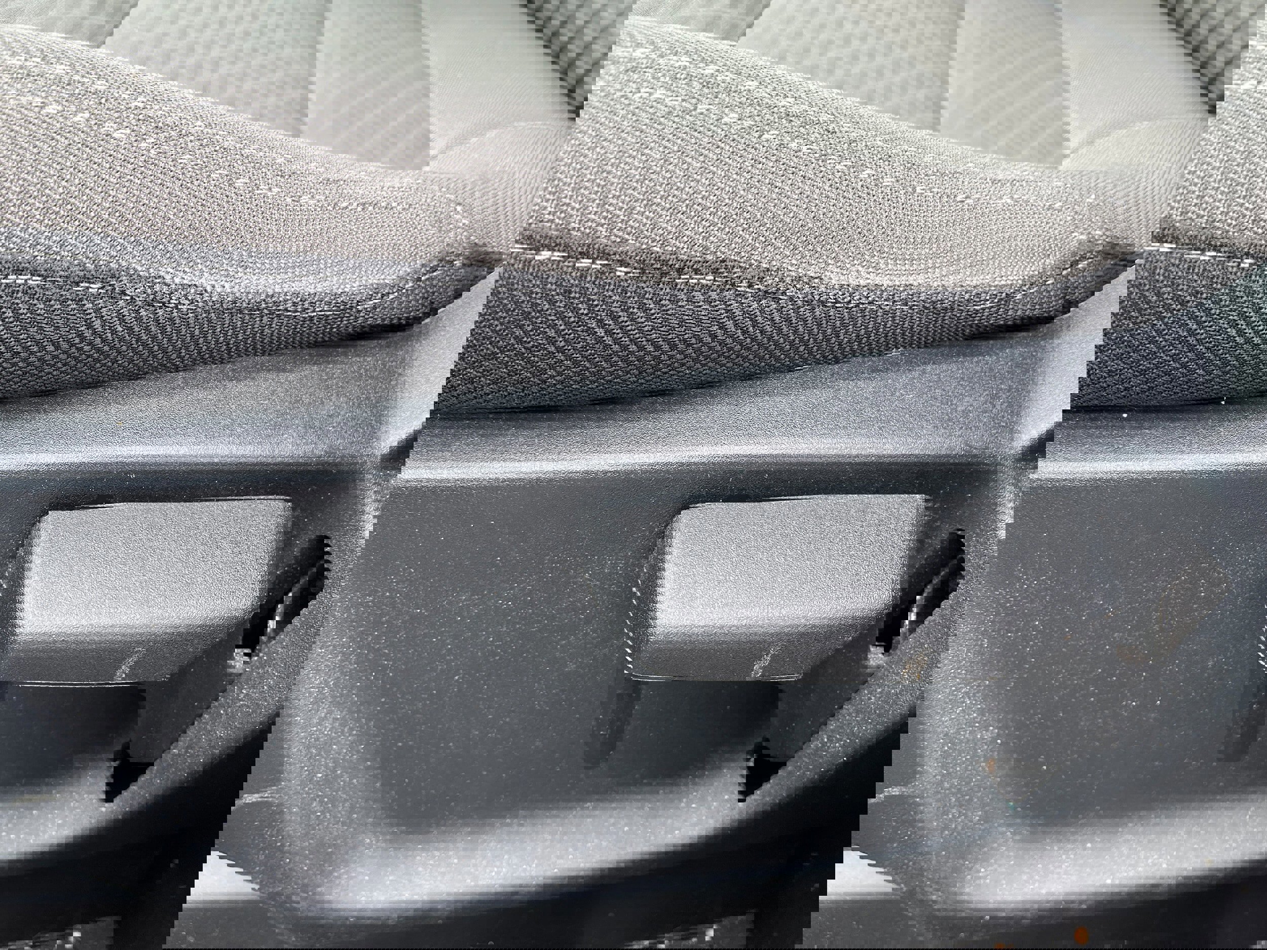 Certified 2022 Ford Escape SE w/ Cold Weather Package image 10