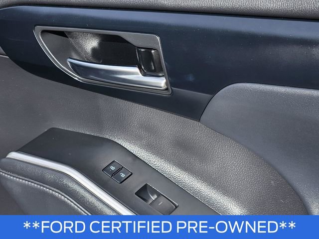 Used 2022 Toyota Highlander XLE image 18