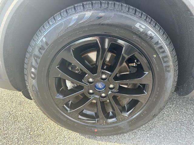 Certified 2020 Ford Escape SE AWD/4WD image 11