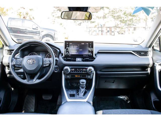 Used 2021 Toyota RAV4 XLE w/ Convenience Package AWD/4WD image 12
