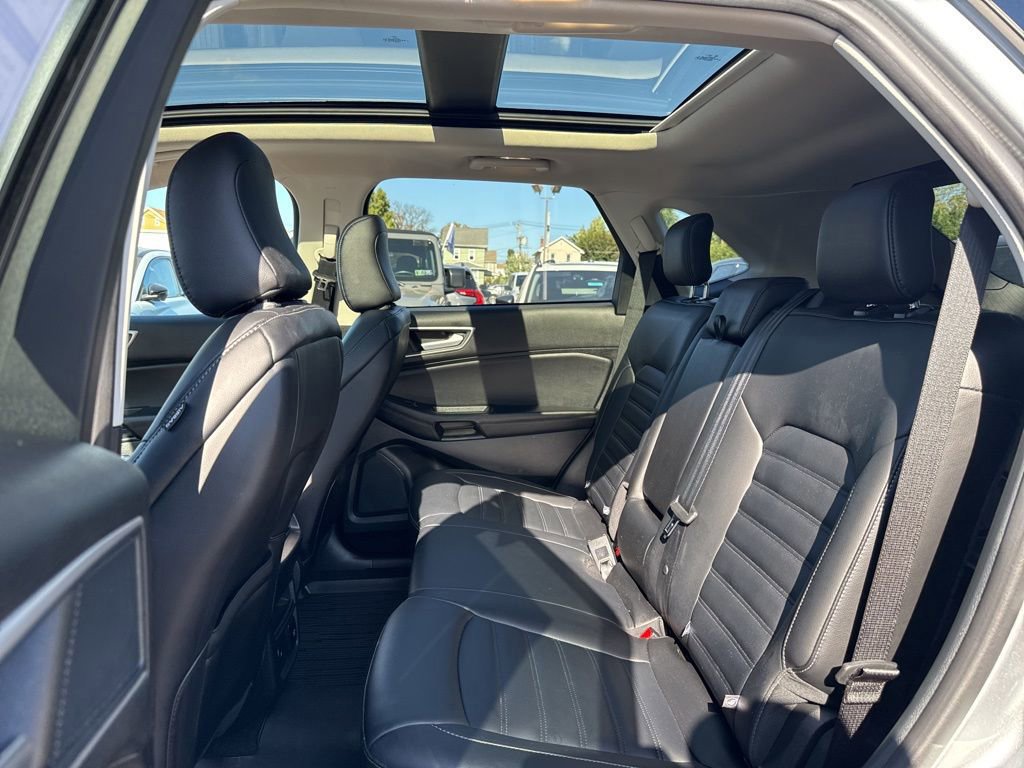 Certified 2024 Ford Edge SEL w/ Convenience Package image 18